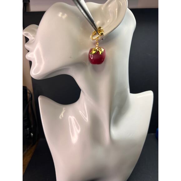 Avon "Apple A Day" Vintage Clip Earrings | Red Lucite Dangle Costume Jewelry - Picture 3 of 15